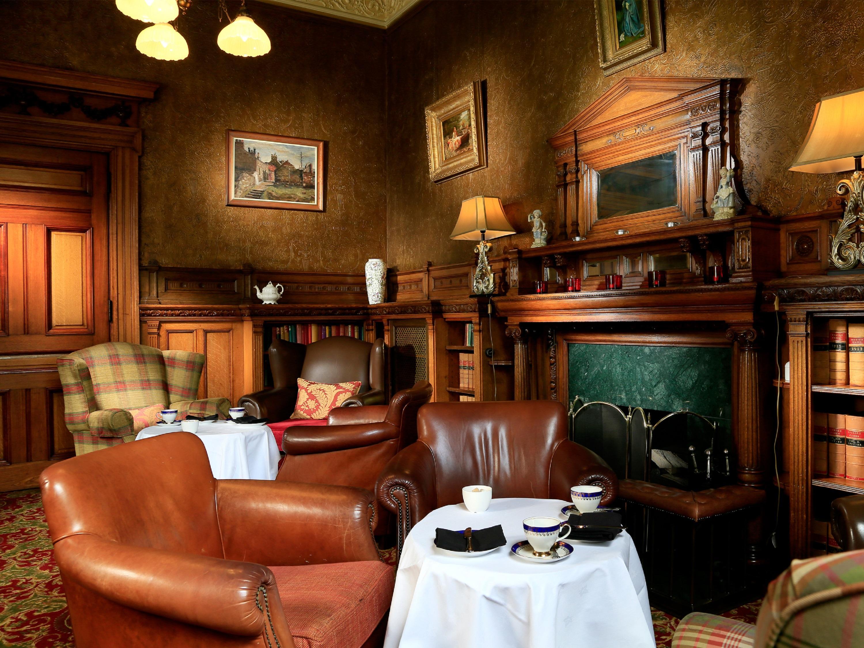 Macdonald Norwood Hall Hotel Aberdeen Extérieur photo