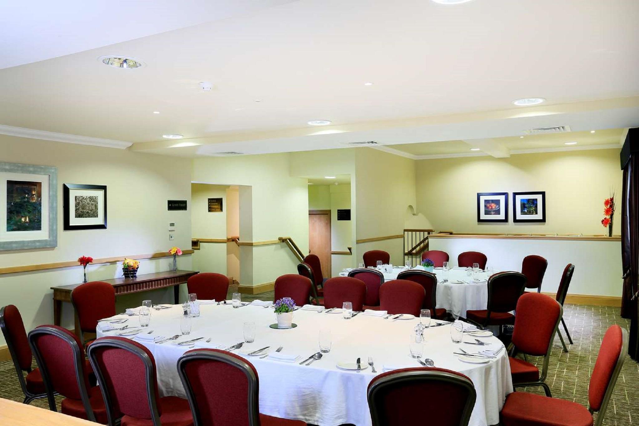 Macdonald Norwood Hall Hotel Aberdeen Extérieur photo