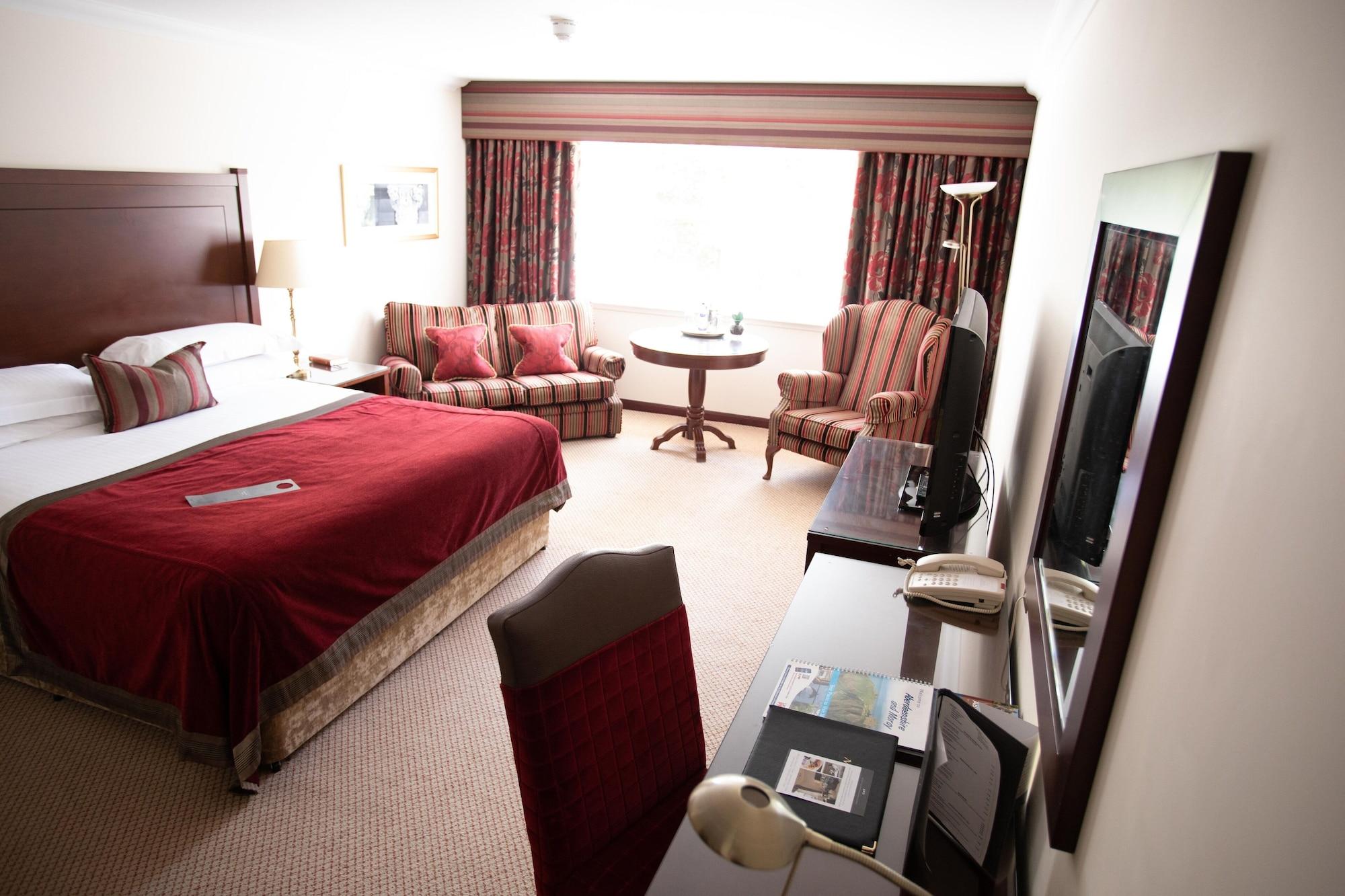 Macdonald Norwood Hall Hotel Aberdeen Extérieur photo