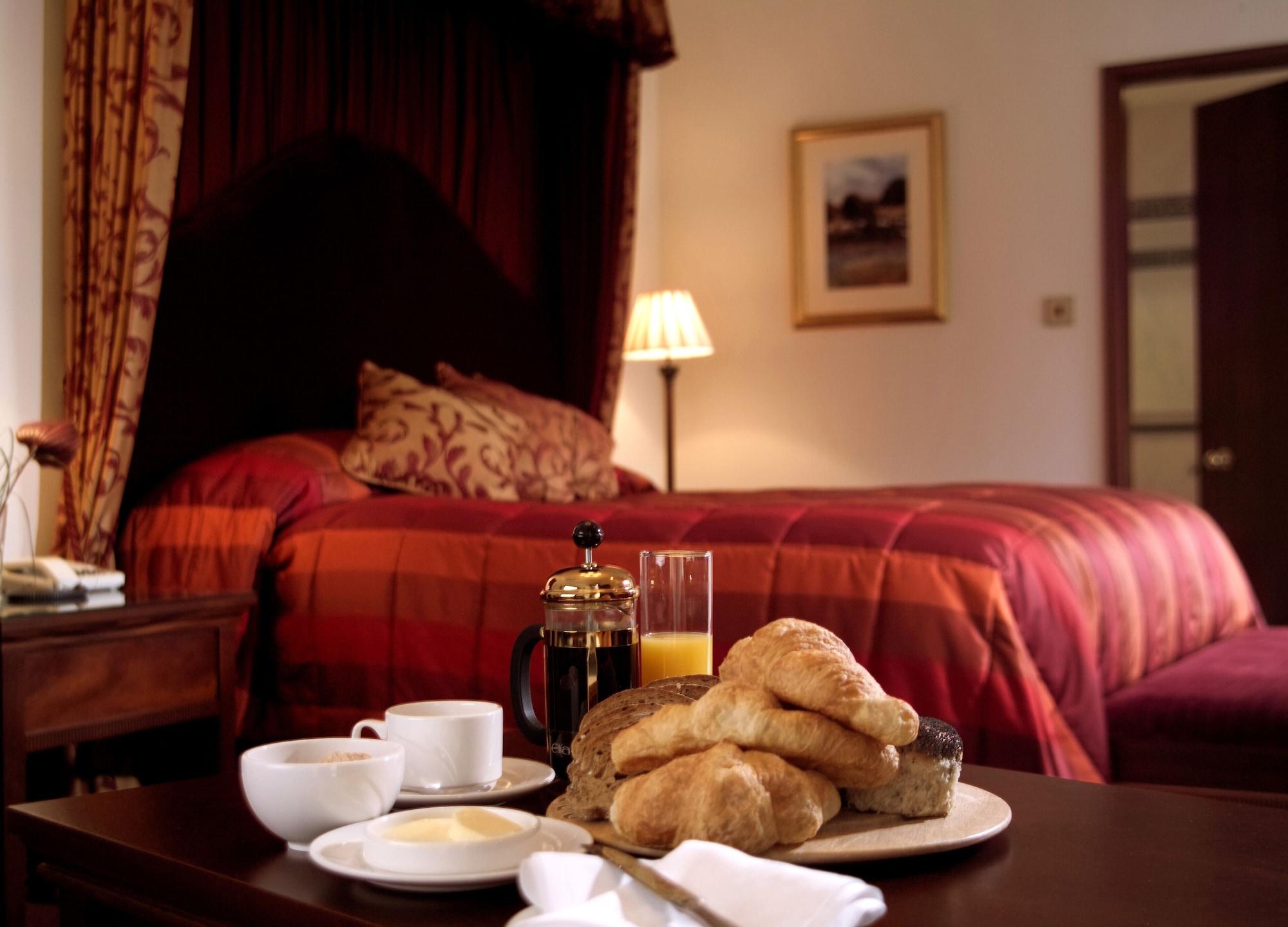 Macdonald Norwood Hall Hotel Aberdeen Extérieur photo